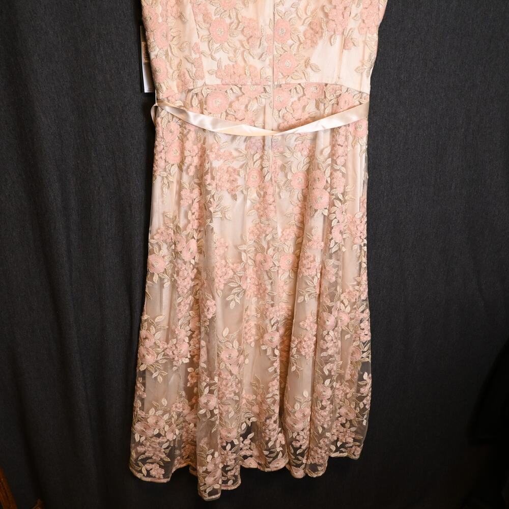 NEW Tahari Women's 14 Arthur S. Levine Champagne Petal Floral Dress NWT - Picture 5 of 10